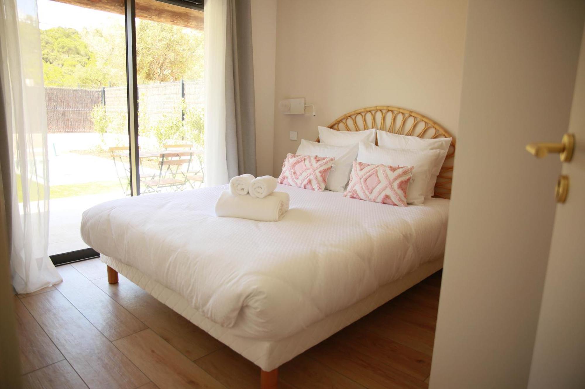 Le Berceau D'Asciaghju Palombaggia - Acces Plage Et Piscine Privee Porto-Vecchio  Extérieur photo